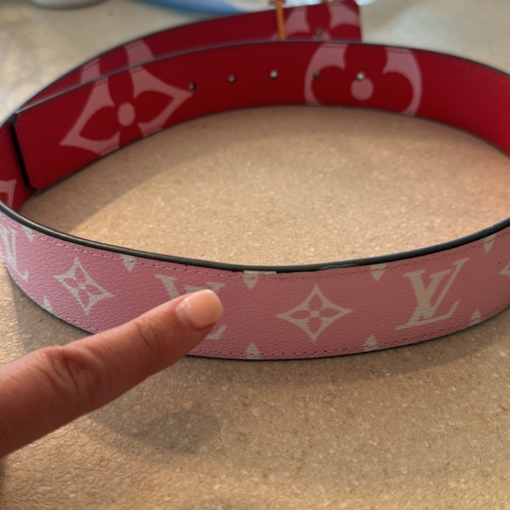Reduced! LV Belt, good condition. Size 37.5 inches, reversible! - Picture 3 of 3
